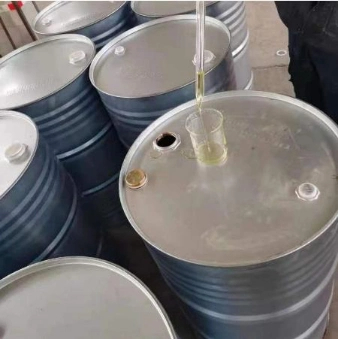 Como o fosfato de trixilenila melhora o desempenho do óleo lubrificante？